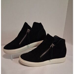 Steve Madden Caliber Womens Black Perforated Suede Wedge Sneakers High Top 7.5M